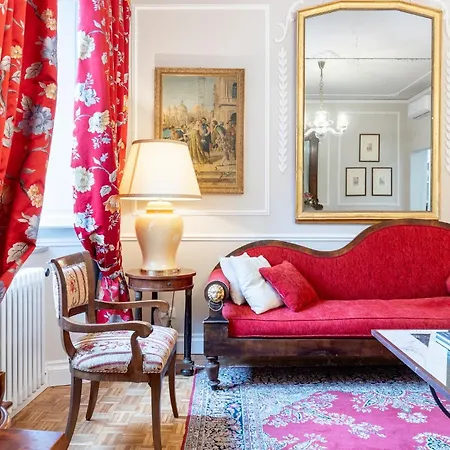 Apartment Guesthost - Chic In Montecatini Terme