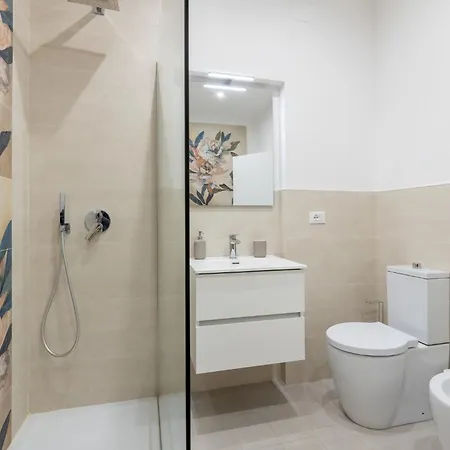 Guesthost - Chic In * Montecatini Terme